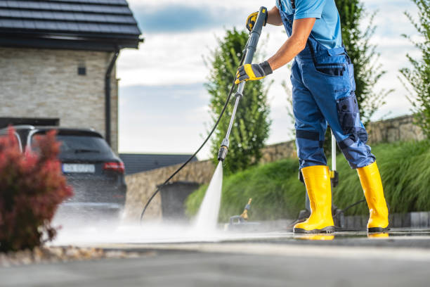 Best Gas Station Cleaning  in Limestone Creek, FL